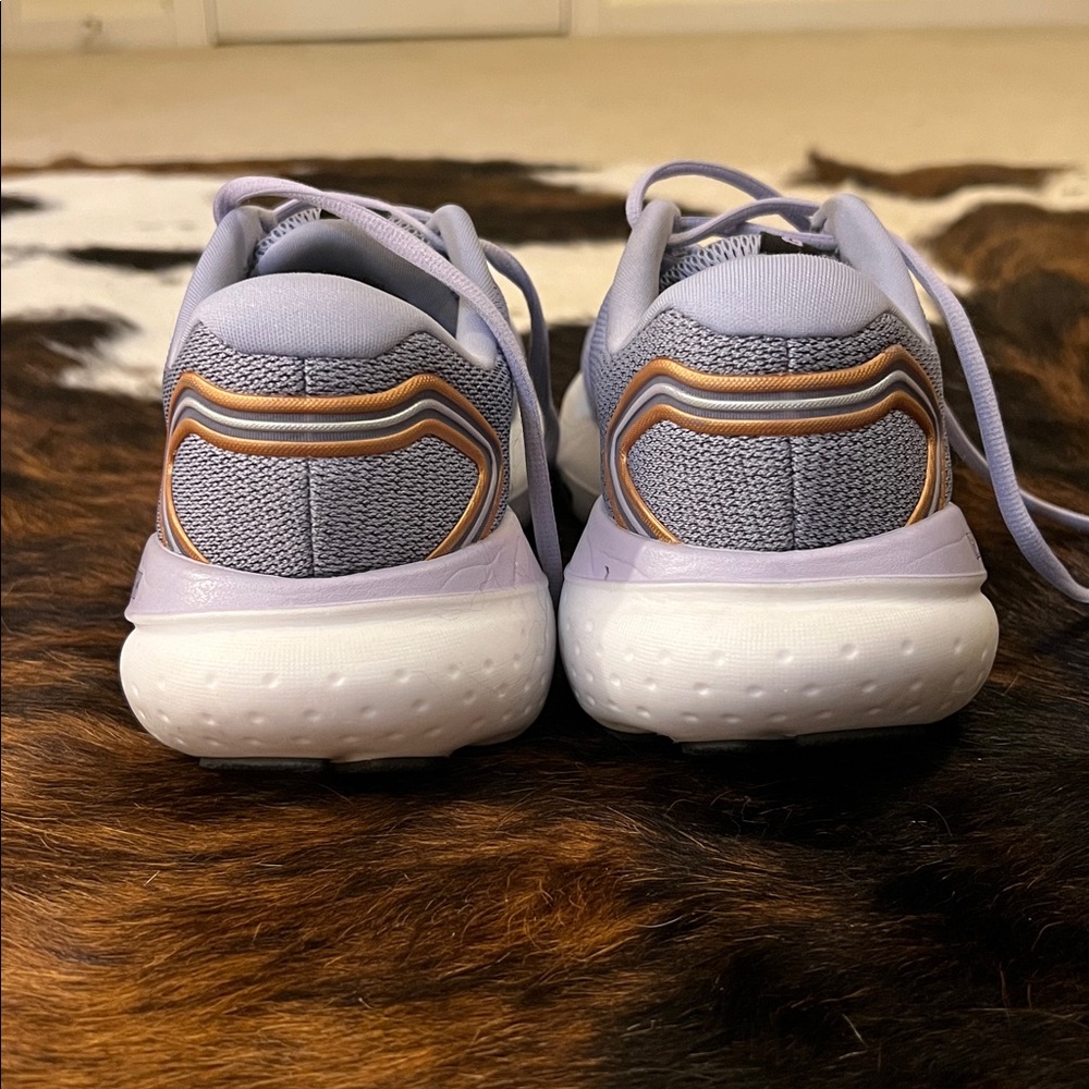 Brooks Glycerine 21 light purple shoes - Picture 3 of 10